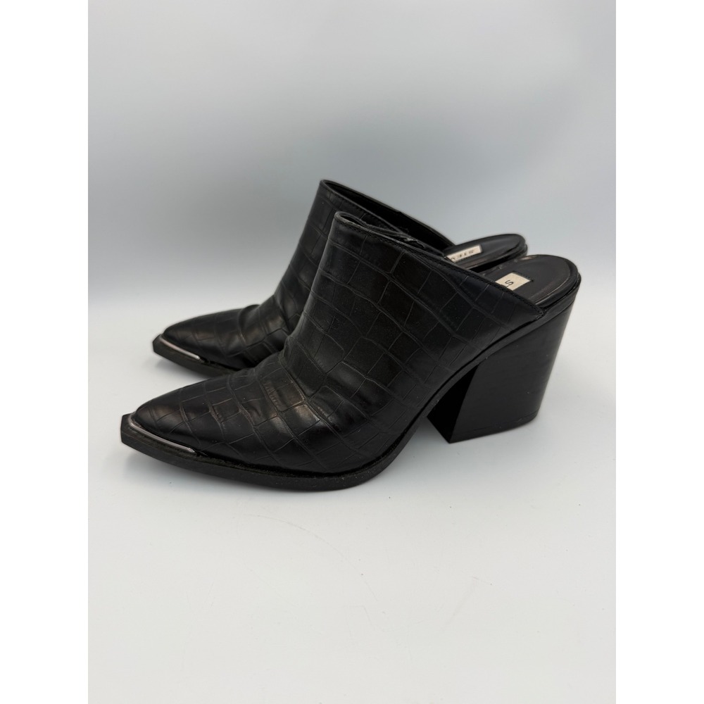 Steve Madden Black Croc-Embossed Alanna Mules - sz 8 (runs small) - like new!